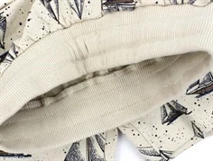 En Fant cement sailboat sweatshorts